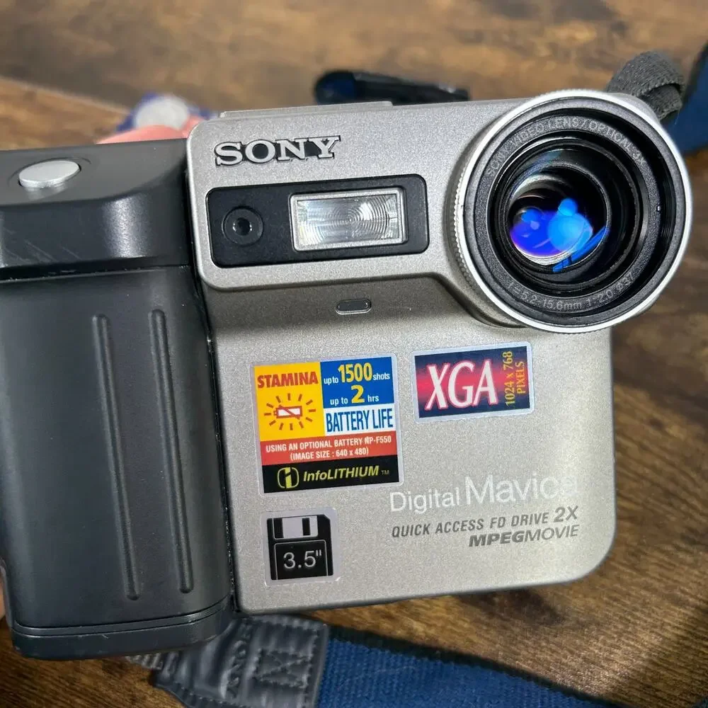Sony Mavica MVC-FD81 Digital Still Camera MPEG Movie Tested - Working No Battery